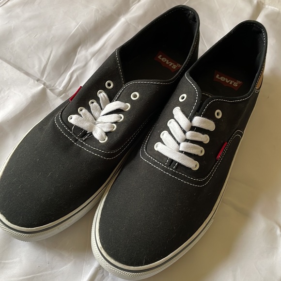 Levi’s men’s black canvas sneakers shoes size 13 BNWT - Picture 10 of 12